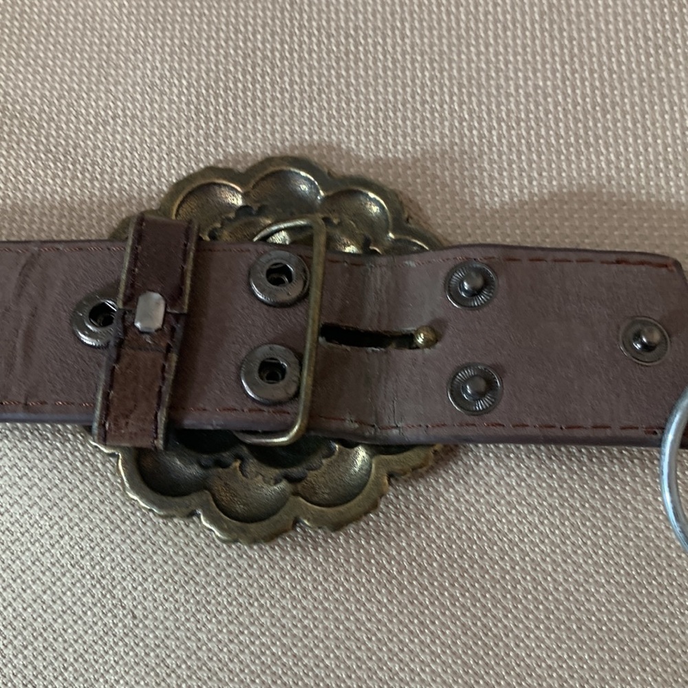 Classico Italian Boutique Large Genuine Leather Belt w/Flower Rhinestone Buckle - Picture 7 of 10